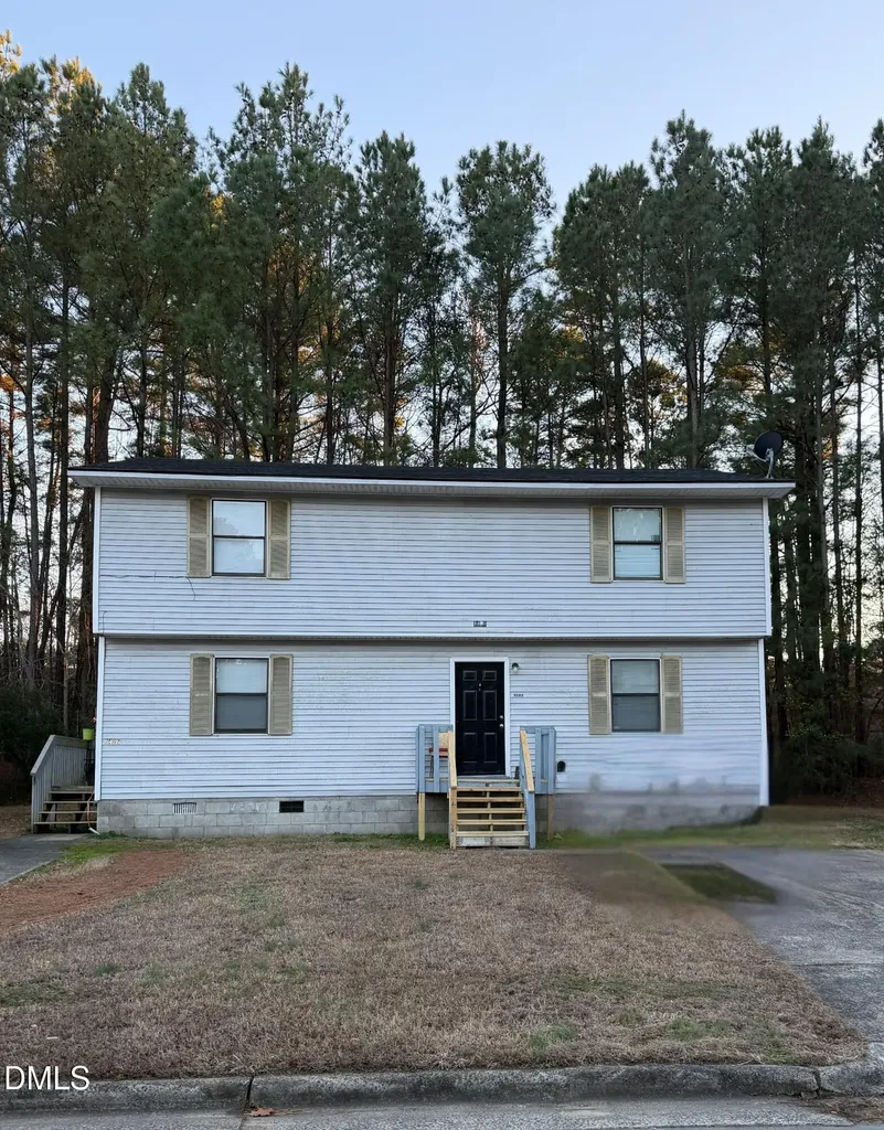 1425 Cherrycrest Drive Durham NC 27704