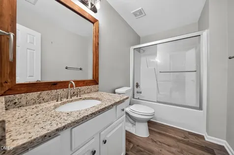 3812 Cashew Drive Raleigh NC 27616