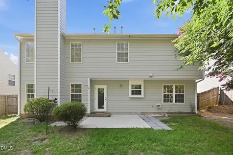 3812 Cashew Drive Raleigh NC 27616