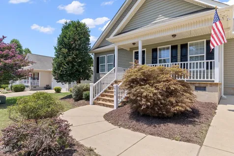 585 Cokesbury Park Lane Fuquay Varina NC 27526