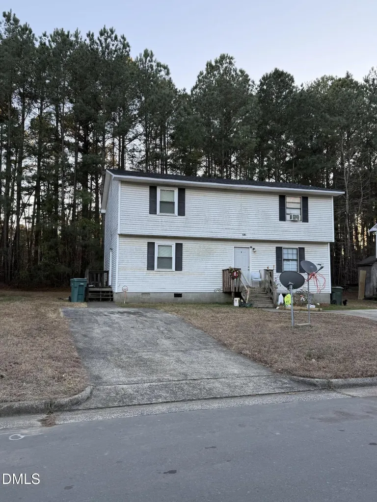1427 Cherrycrest Drive Durham NC 27704