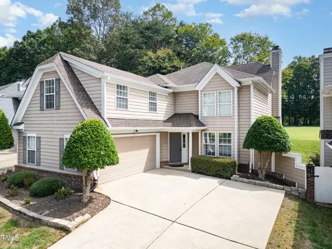 121 Walter Hagen Drive Mebane NC 27302