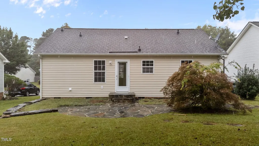 1029 Cove Circle Clayton NC 27520