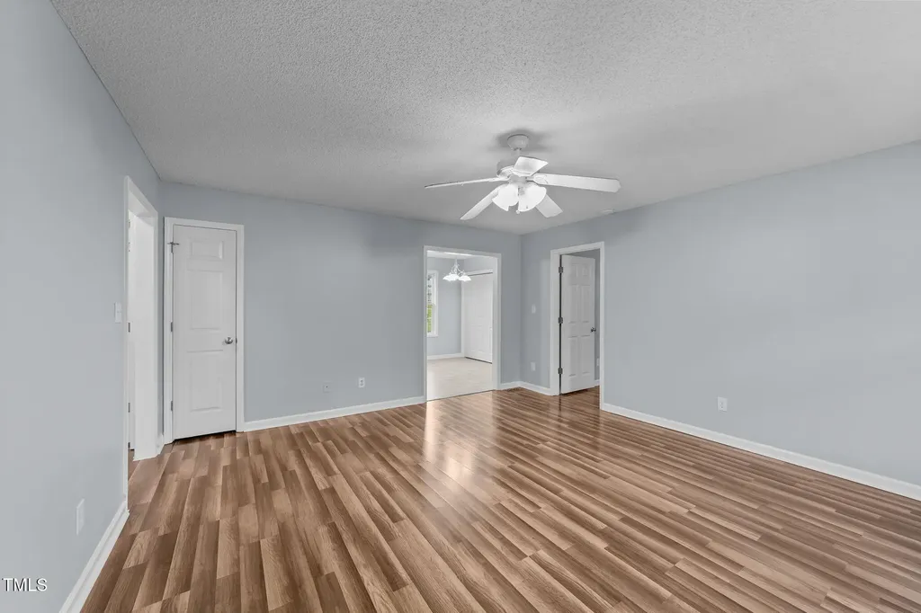 1029 Cove Circle Clayton NC 27520
