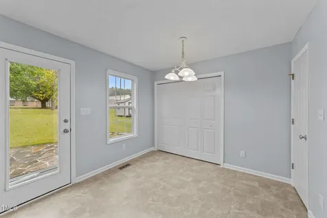 1029 Cove Circle Clayton NC 27520