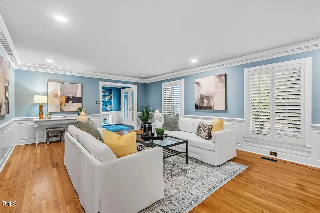 52 Dogwood Acres Drive Chapel Hill NC 27516