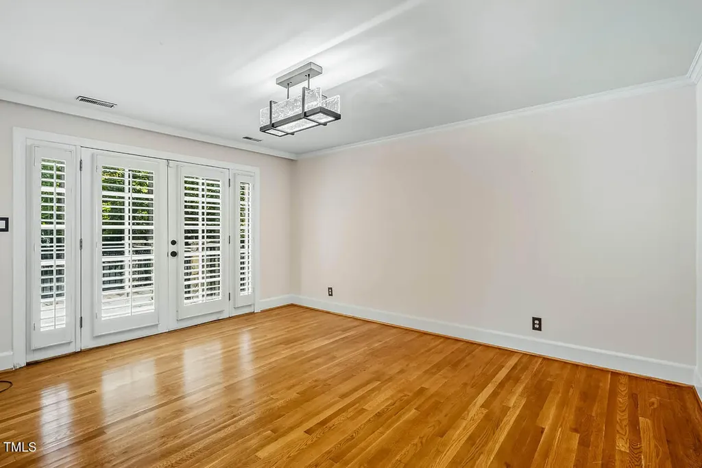 52 Dogwood Acres Drive Chapel Hill NC 27516