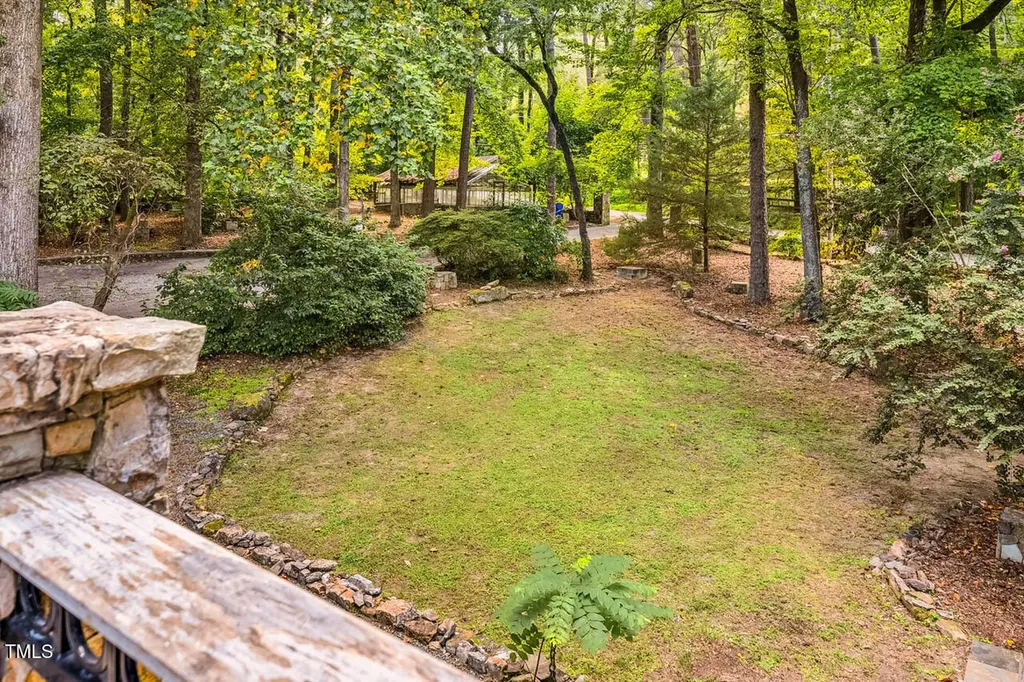 52 Dogwood Acres Drive Chapel Hill NC 27516