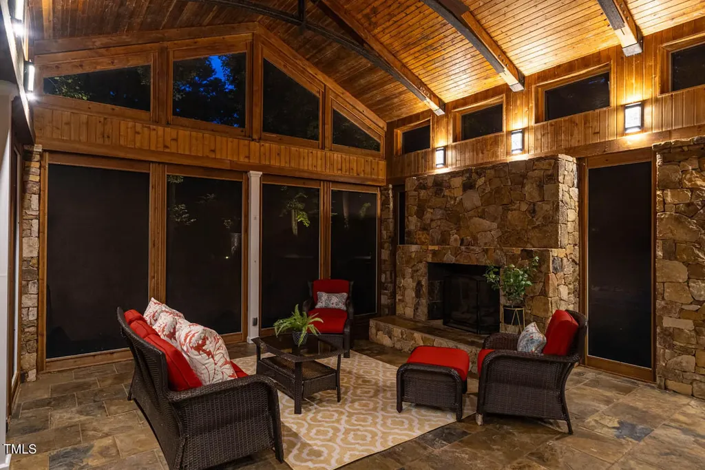 52 Dogwood Acres Drive Chapel Hill NC 27516