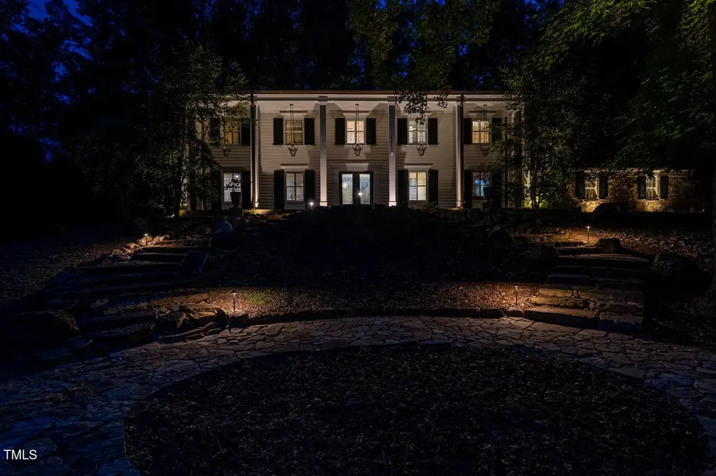52 Dogwood Acres Drive Chapel Hill NC 27516