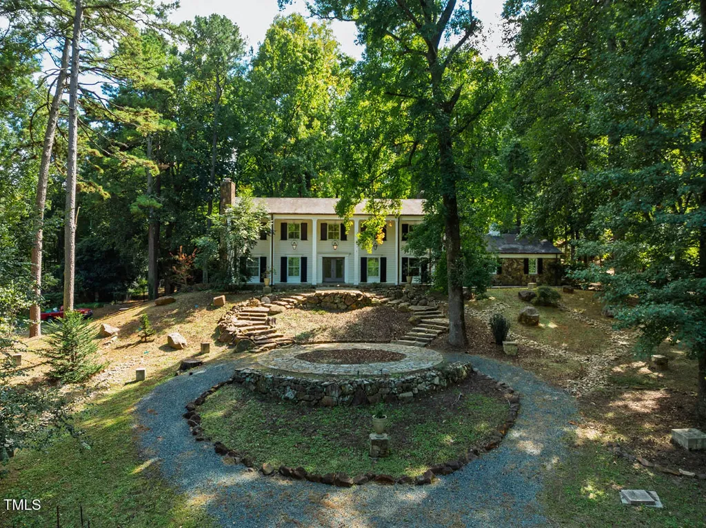 52 Dogwood Acres Drive Chapel Hill NC 27516