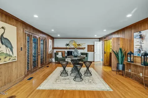 52 Dogwood Acres Drive Chapel Hill NC 27516