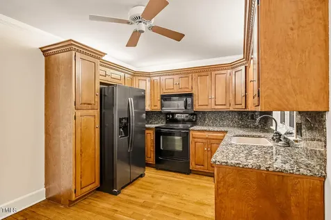 52 Dogwood Acres Drive Chapel Hill NC 27516