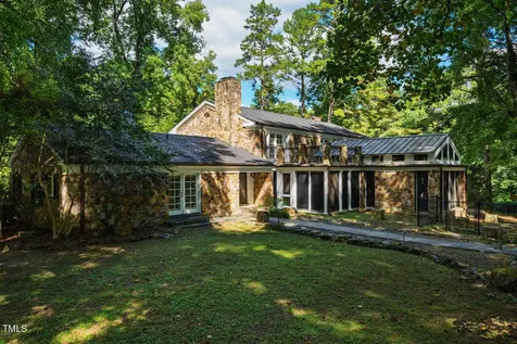 52 Dogwood Acres Drive Chapel Hill NC 27516