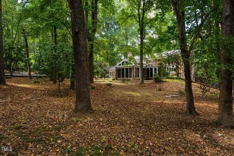 52 Dogwood Acres Drive Chapel Hill NC 27516