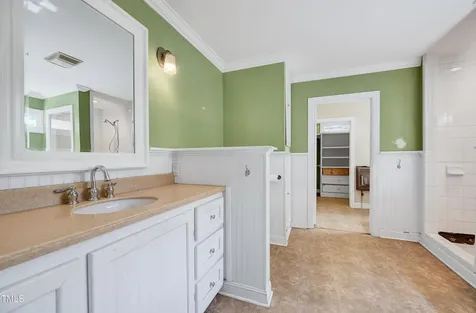 300 E 2nd Street Kenly NC 27542