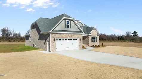 207 Stonewood Drive Goldsboro NC 27530