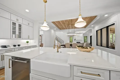 1609 Ridge Road Raleigh NC 27607