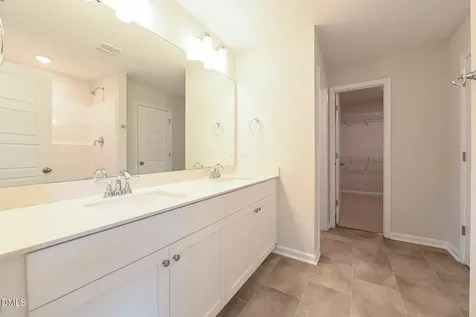 145 Hookbill Lane Lillington NC 27546