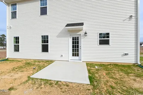 145 Hookbill Lane Lillington NC 27546
