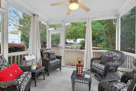 127 Willow View Lane Apex NC 27539