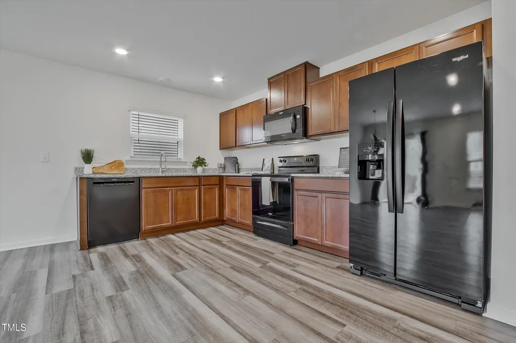 128 Willow Grove Lane Fuquay Varina NC 27526