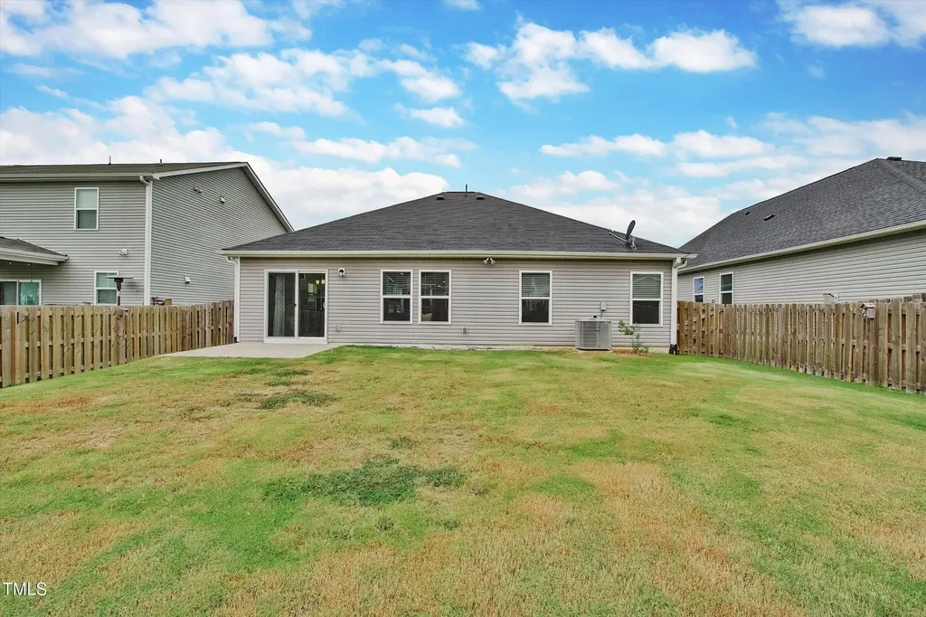 128 Willow Grove Lane Fuquay Varina NC 27526