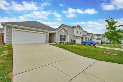 128 Willow Grove Lane Fuquay Varina NC 27526