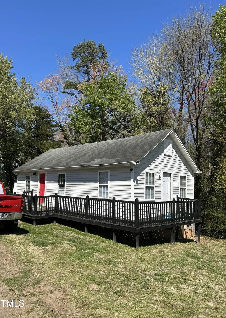 303 37th Street SW Hickory NC 28602