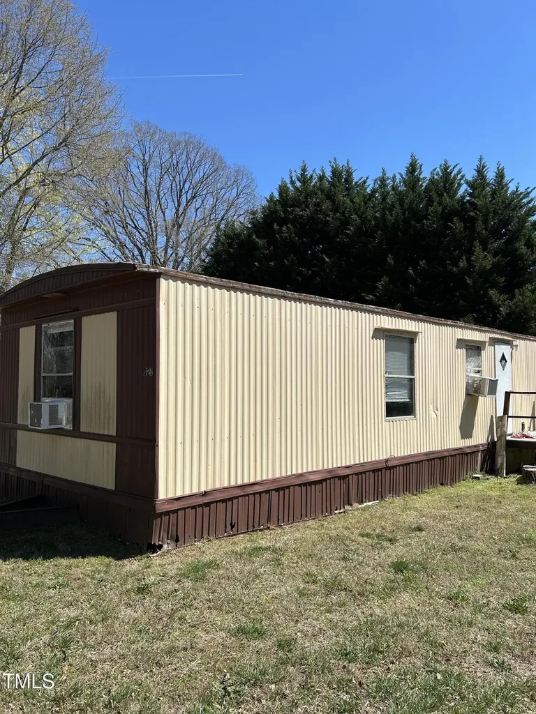 303 37th Street SW Hickory NC 28602