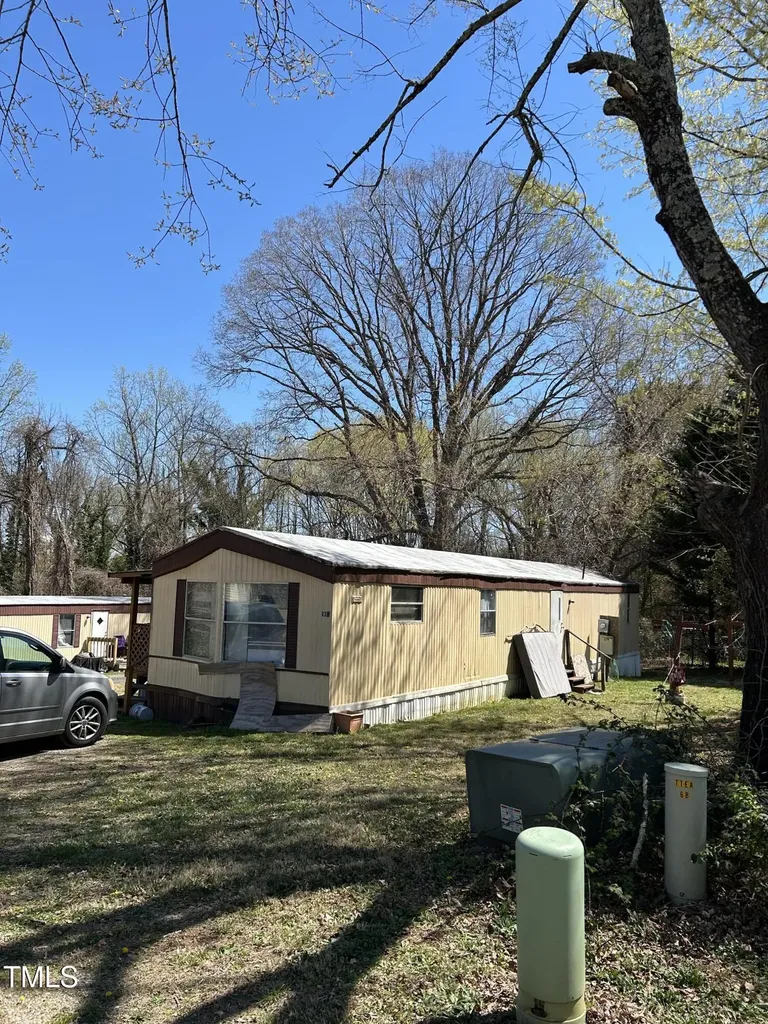 303 37th Street SW Hickory NC 28602