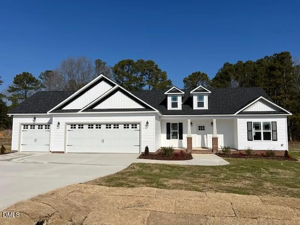 105 Lynn Lane Selma NC 27576