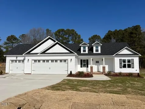 105 Lynn Lane Selma NC 27576
