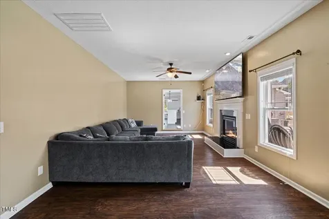 174 Silverthorne Drive Sanford NC 27332