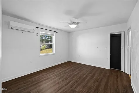 174 Silverthorne Drive Sanford NC 27332