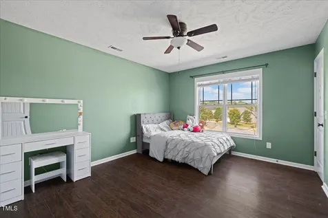 174 Silverthorne Drive Sanford NC 27332