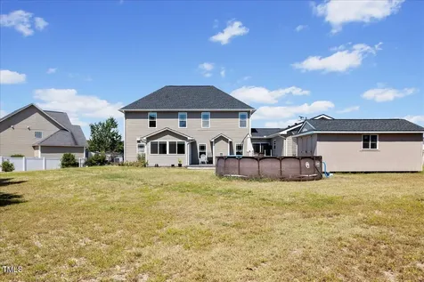 174 Silverthorne Drive Sanford NC 27332