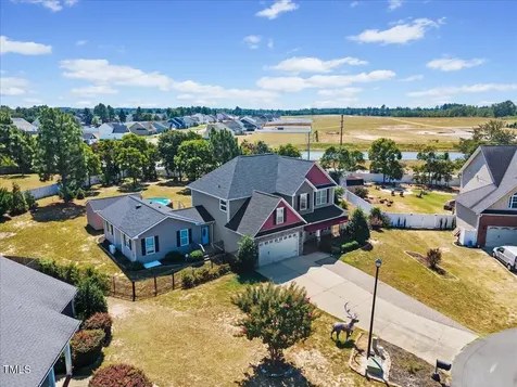174 Silverthorne Drive Sanford NC 27332