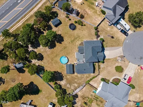 174 Silverthorne Drive Sanford NC 27332