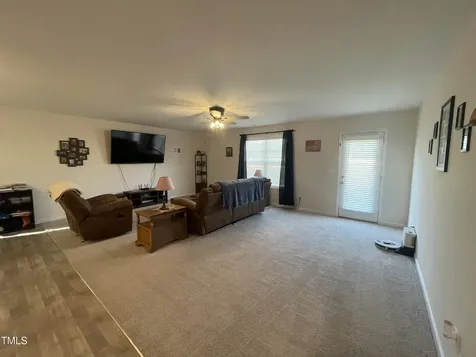 195 Presley Street Raeford NC 28376