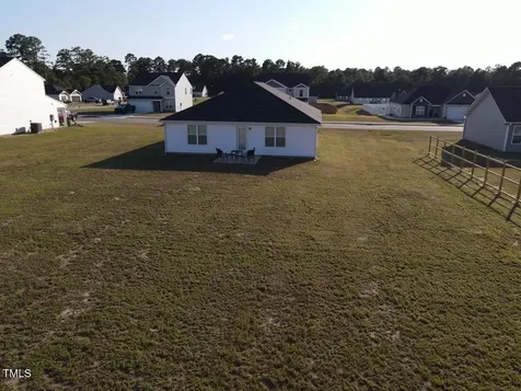 195 Presley Street Raeford NC 28376