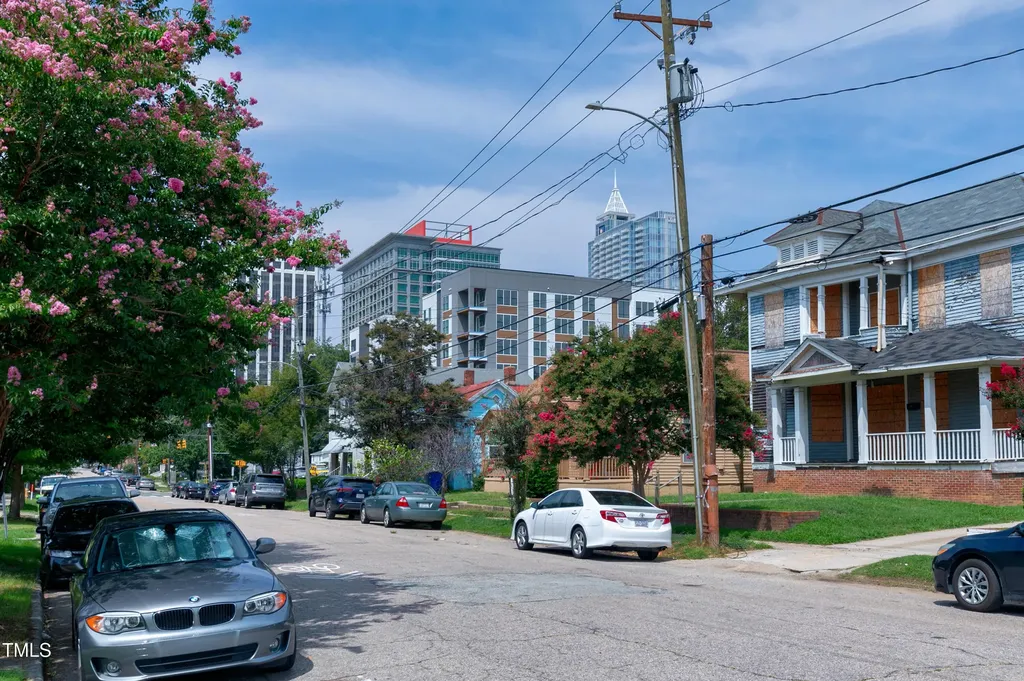 320 E Cabarrus Street Raleigh NC 27601
