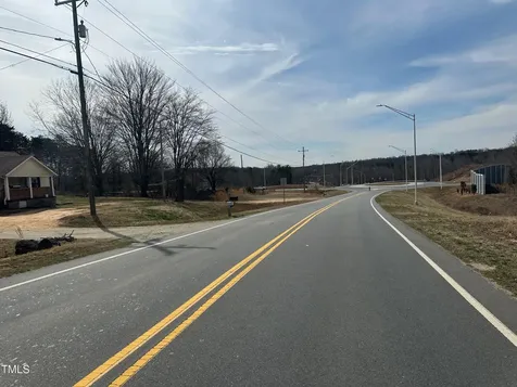 5040 Baux Mountain Road Winston-salem NC 27105