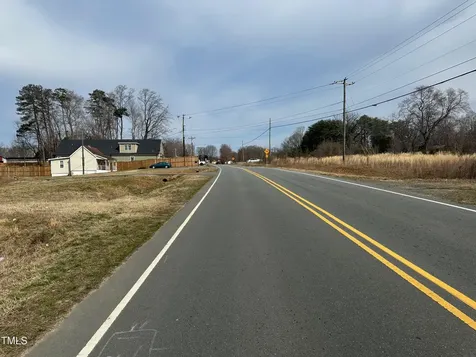 5040 Baux Mountain Road Winston-salem NC 27105