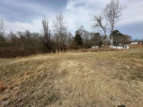 5040 Baux Mountain Road Winston-salem NC 27105