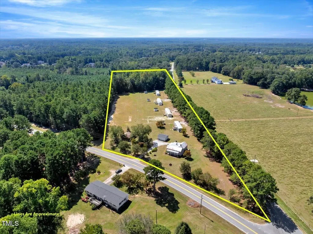 2172 Amelia Church Road Clayton NC 27520