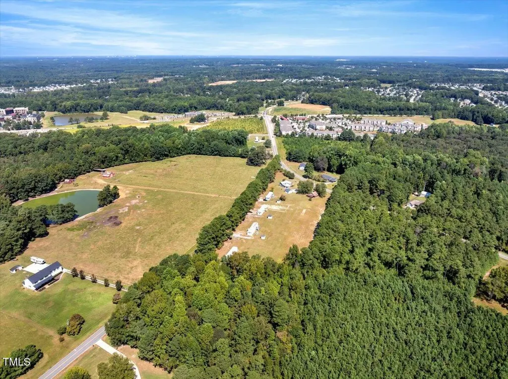 2172 Amelia Church Road Clayton NC 27520