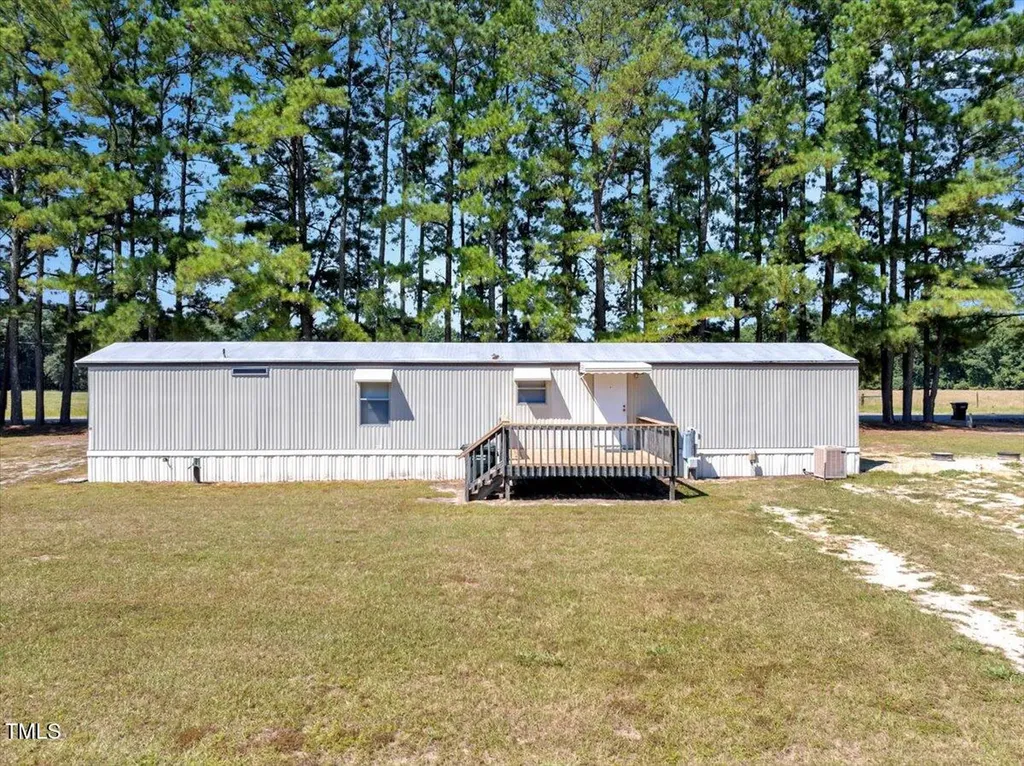 2172 Amelia Church Road Clayton NC 27520