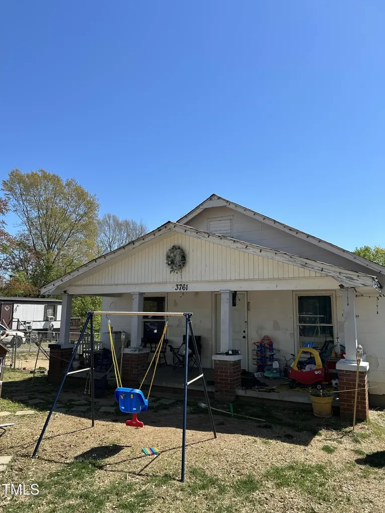 218 37th Street SW Hickory NC 28602