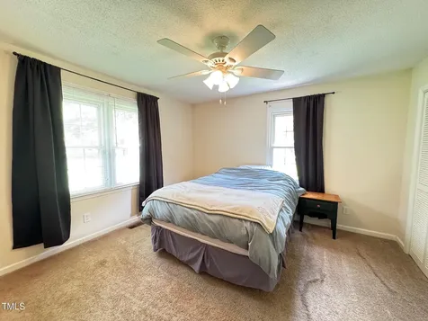 2229 Lizard Lick Road Zebulon NC 27597